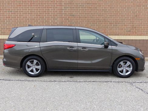Used 2019 Honda Odyssey EX-L image 11