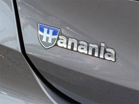 Certified 2025 Acura TLX w/ Technology Package image 12