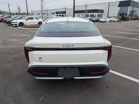Used 2025 Kia K4 EX image 4