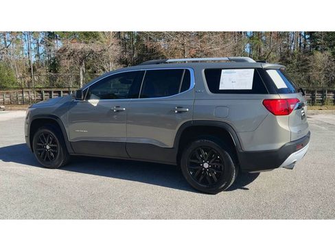 Used 2019 GMC Acadia SLT image 6
