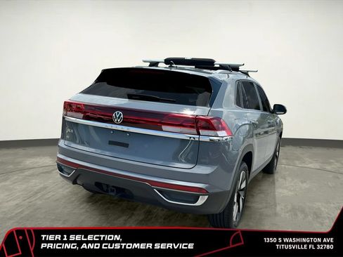 Used 2024 Volkswagen Atlas Cross Sport SE FWD image 10