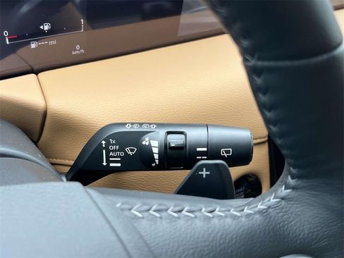 New 2026 Nissan Armada SL w/ Captain's Chari Seat Package image 16