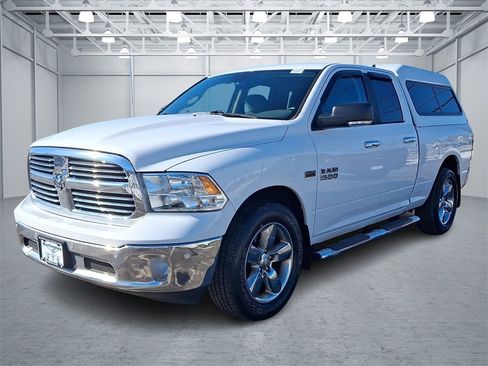 Used 2018 RAM 1500 Big Horn image 3