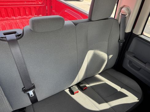 Used 2024 RAM 1500 Classic SLT AWD/4WD image 13