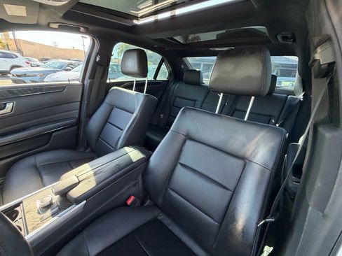 Used 2016 Mercedes-Benz E 350 Sedan w/ Premium Package image 10
