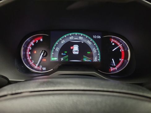 Used 2024 Toyota RAV4 XLE AWD/4WD image 26