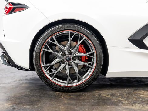 Used 2023 Chevrolet Corvette Stingray Premium Conv RWD image 28