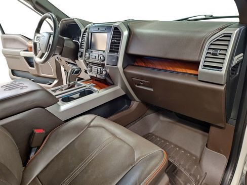 Used 2015 Ford F150 King Ranch w/ Equipment Group 601A Luxury image 15
