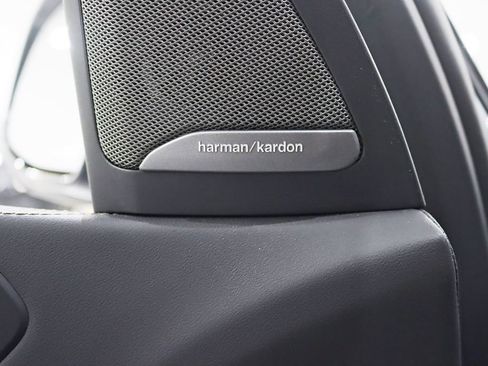 Used 2026 BMW X7 xDrive40i w/ M Sport Package AWD/4WD image 38