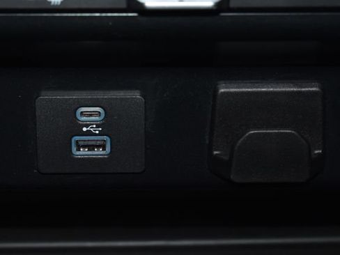 Used 2024 Ford F150 XLT image 19