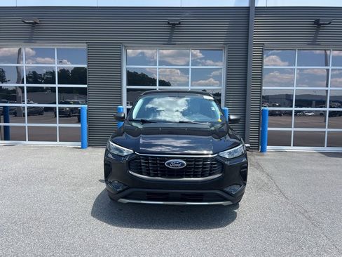 Used 2025 Ford Escape Active AWD/4WD image 5