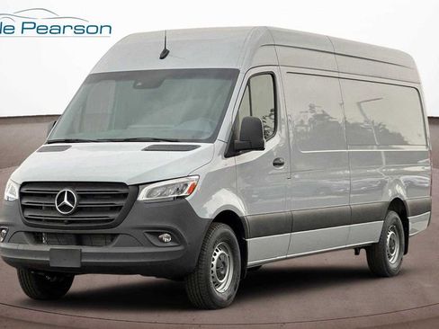 Used 2024 Mercedes-Benz Sprinter 2500 image 1
