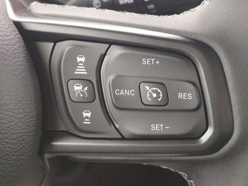 New 2026 Jeep Wrangler Unlimited Rubicon AWD/4WD image 24