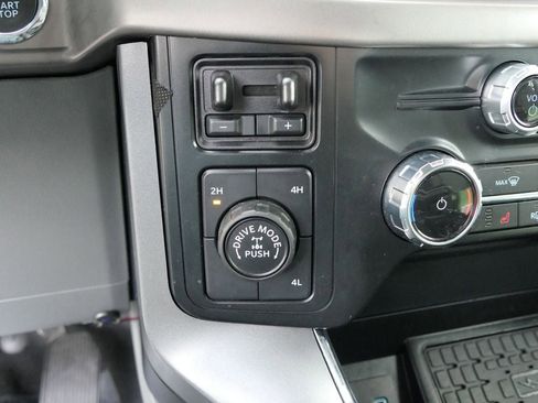 Used 2024 Ford F150 XLT w/ Equipment Group 302A MID image 25