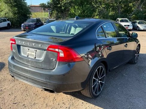 Used 2016 Volvo S60 T5 Premier w/ 19" Sport Package FWD image 6