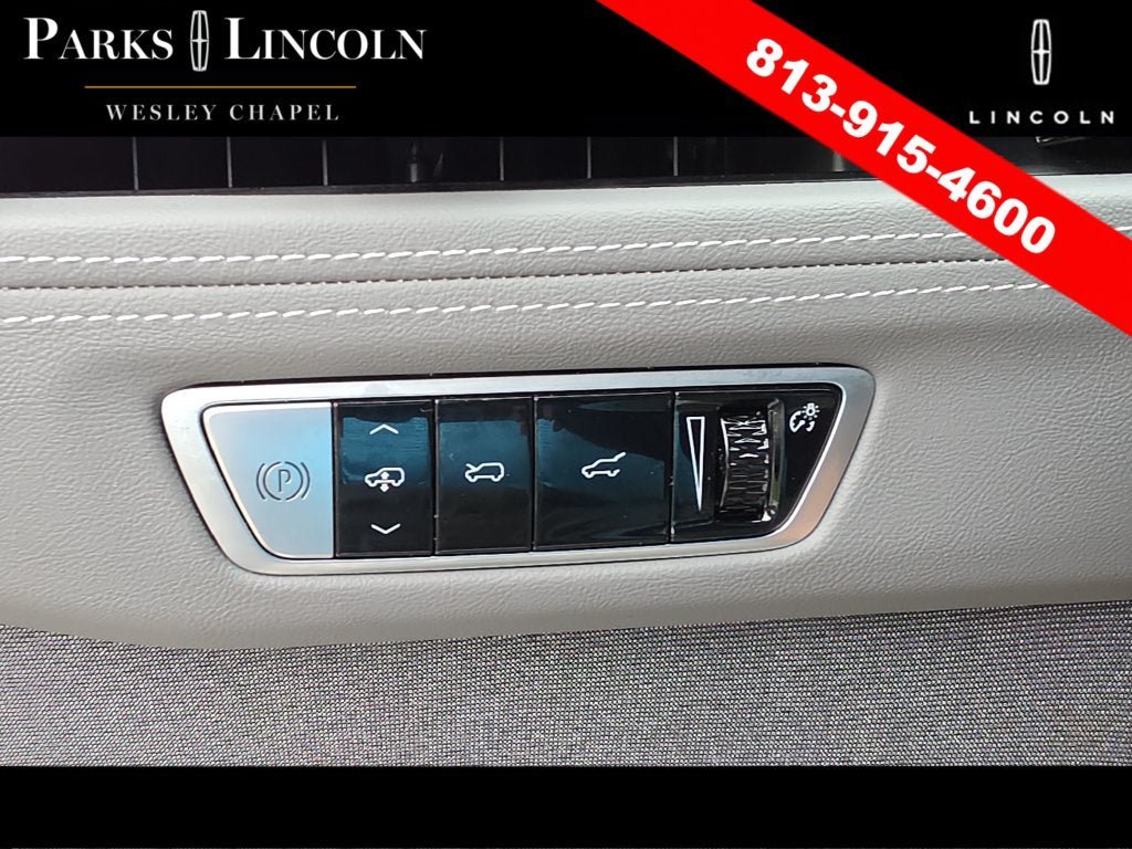 Used 2026 Cadillac Escalade IQ Sport 1 w/ LPO, ONYX Package AWD/4WD image 32