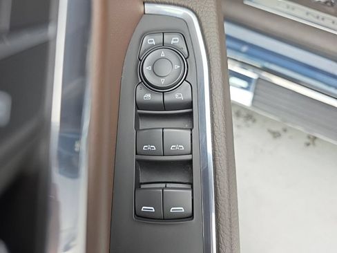 Used 2024 GMC Sierra 1500 Denali w/ Technology Package AWD/4WD image 15