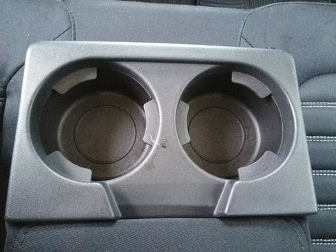 Used 2015 Ford Fusion SE image 9