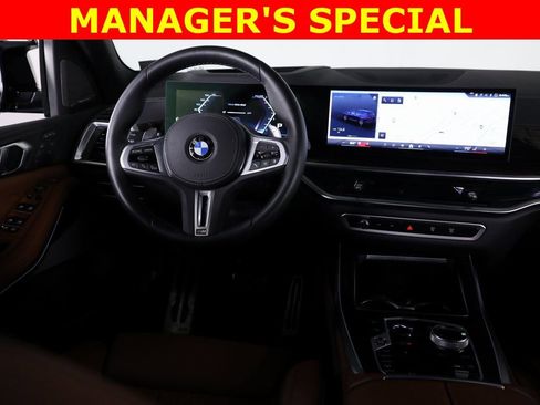 Used 2026 BMW X7 M60i AWD/4WD image 39