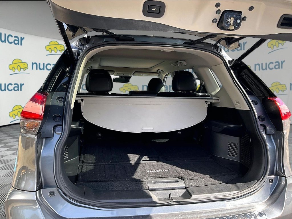 Used 2020 Nissan Rogue SL w/ Premium Package AWD/4WD image 25
