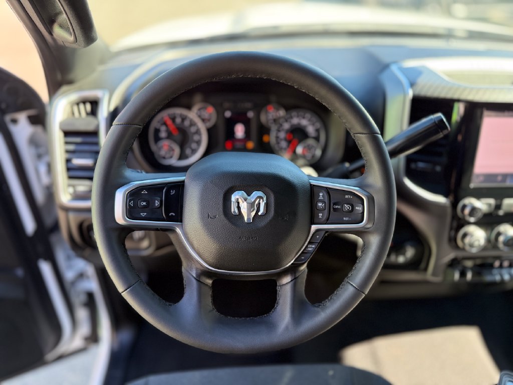 Used 2025 RAM 2500 Big Horn AWD/4WD image 6