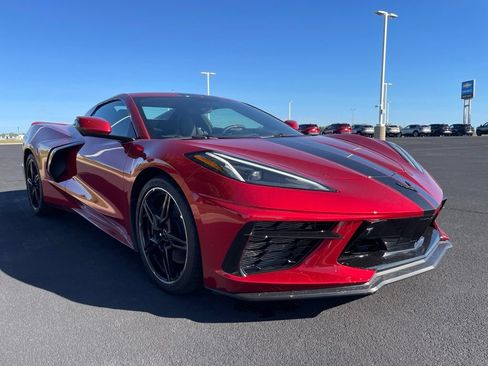 Used 2022 Chevrolet Corvette Stingray Premium Conv w/ Z51 Performance Package RWD image 7