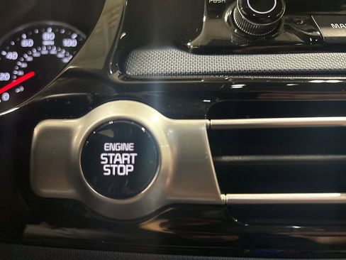 Used 2022 Kia Seltos Nightfall Edition image 15