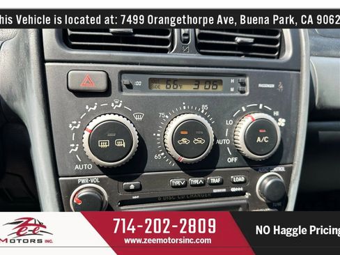 Used 2004 Lexus IS 300 SportCross image 29