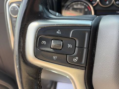 Used 2019 Chevrolet Silverado 1500 LT Trail Boss AWD/4WD image 15