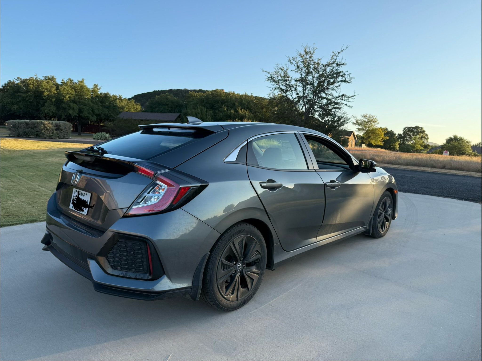 Used 2019 Honda Civic EX image 3