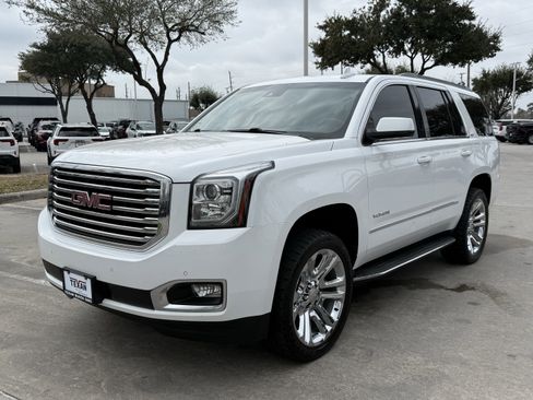 Used 2018 GMC Yukon SLT w/ Premium Edition image 9