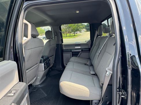 Used 2018 Ford F150 XLT w/ Equipment Group 302A Luxury AWD/4WD image 17