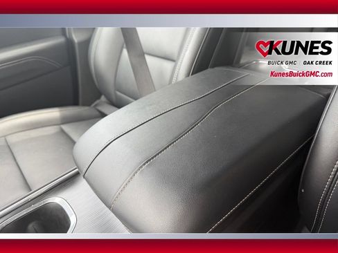 Used 2024 GMC Acadia Elevation AWD/4WD image 26