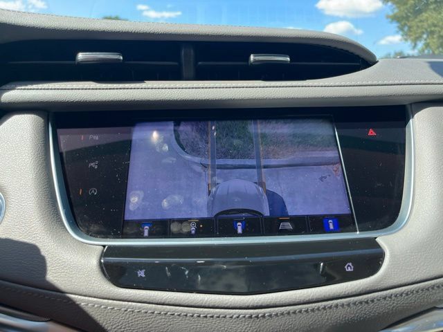 Used 2023 Cadillac XT5 Premium Luxury w/ Technology Package FWD image 30