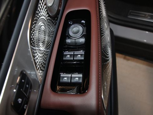 New 2026 Lincoln Nautilus Reserve image 5