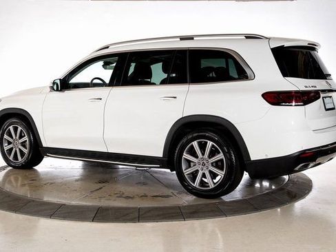 Used 2022 Mercedes-Benz GLS 450 4MATIC image 3