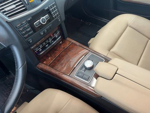 Used 2013 Mercedes-Benz E 350 Premium 1 Pkg Sport Pkg Blueto image 23
