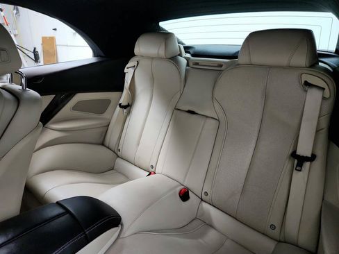 Used 2013 BMW 650i Convertible w/ Executive Pkg RWD image 23