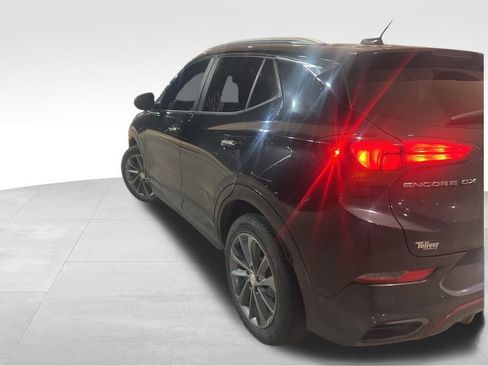 Used 2021 Buick Encore GX Select w/ Sport Touring Package image 11