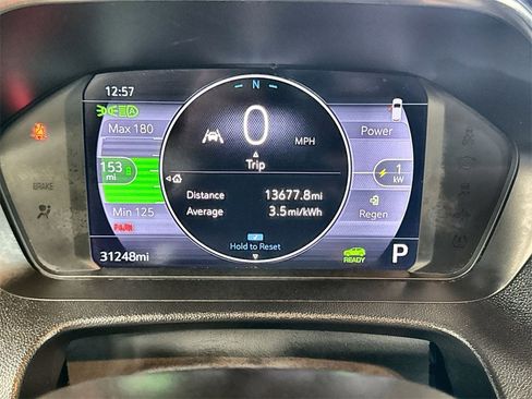 Used 2022 Chevrolet Bolt EUV LT w/ Comfort Package image 18