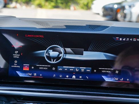 New 2026 BMW X5 sDrive40i w/ M Sport Package image 14