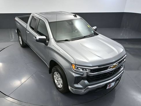 Used 2023 Chevrolet Silverado 1500 LT AWD/4WD image 58