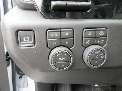 New 2026 Chevrolet Silverado 1500 ZR2 w/ LPO, Dark Essentials Package AWD/4WD image 28