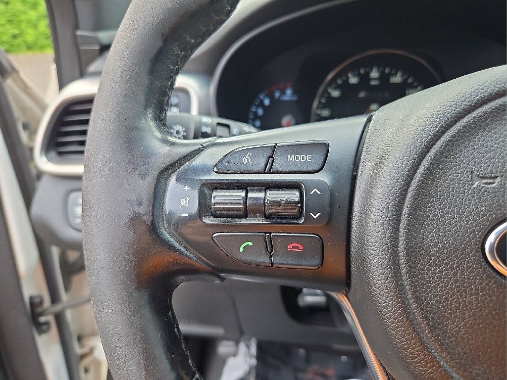 Used 2016 Kia Sorento SX AWD/4WD image 20