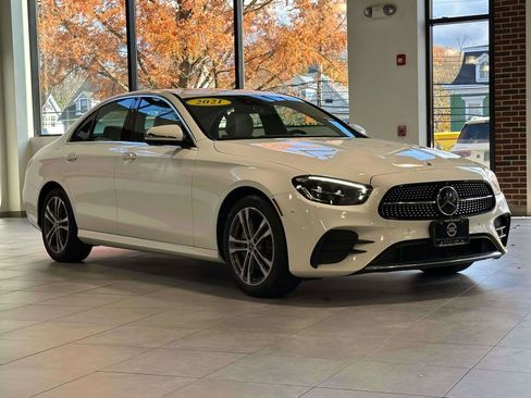 Certified 2021 Mercedes-Benz E 350 4MATIC Sedan image 2