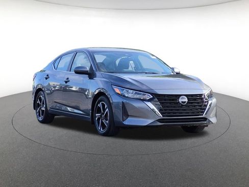 Used 2025 Nissan Sentra SV w/ All-Weather Package FWD image 3