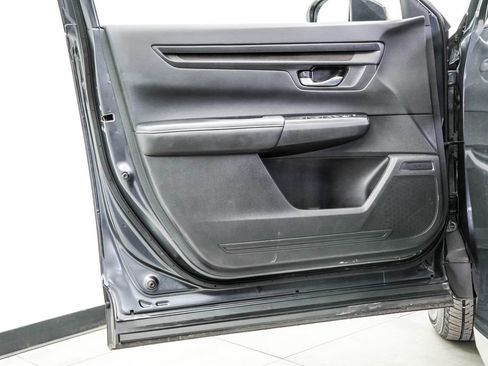 Used 2025 Honda CR-V LX image 37