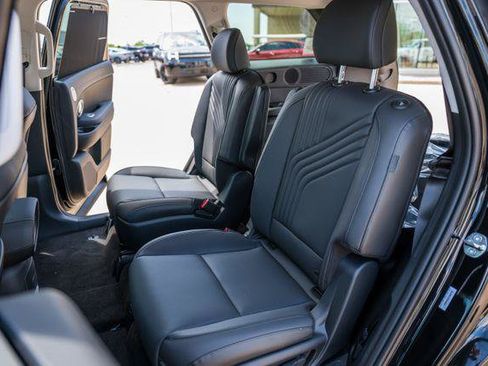 New 2026 Hyundai Palisade SEL Premium FWD image 11