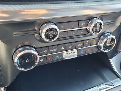 New 2025 Ford F150 Lariat w/ Equipment Group 502A High image 20