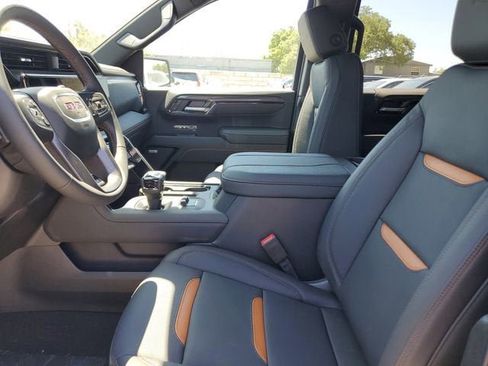 New 2026 GMC Sierra 1500 AT4 w/ AT4 Premium Package AWD/4WD image 20